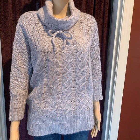 Ruby Moon Sweater - Picture 3 of 7